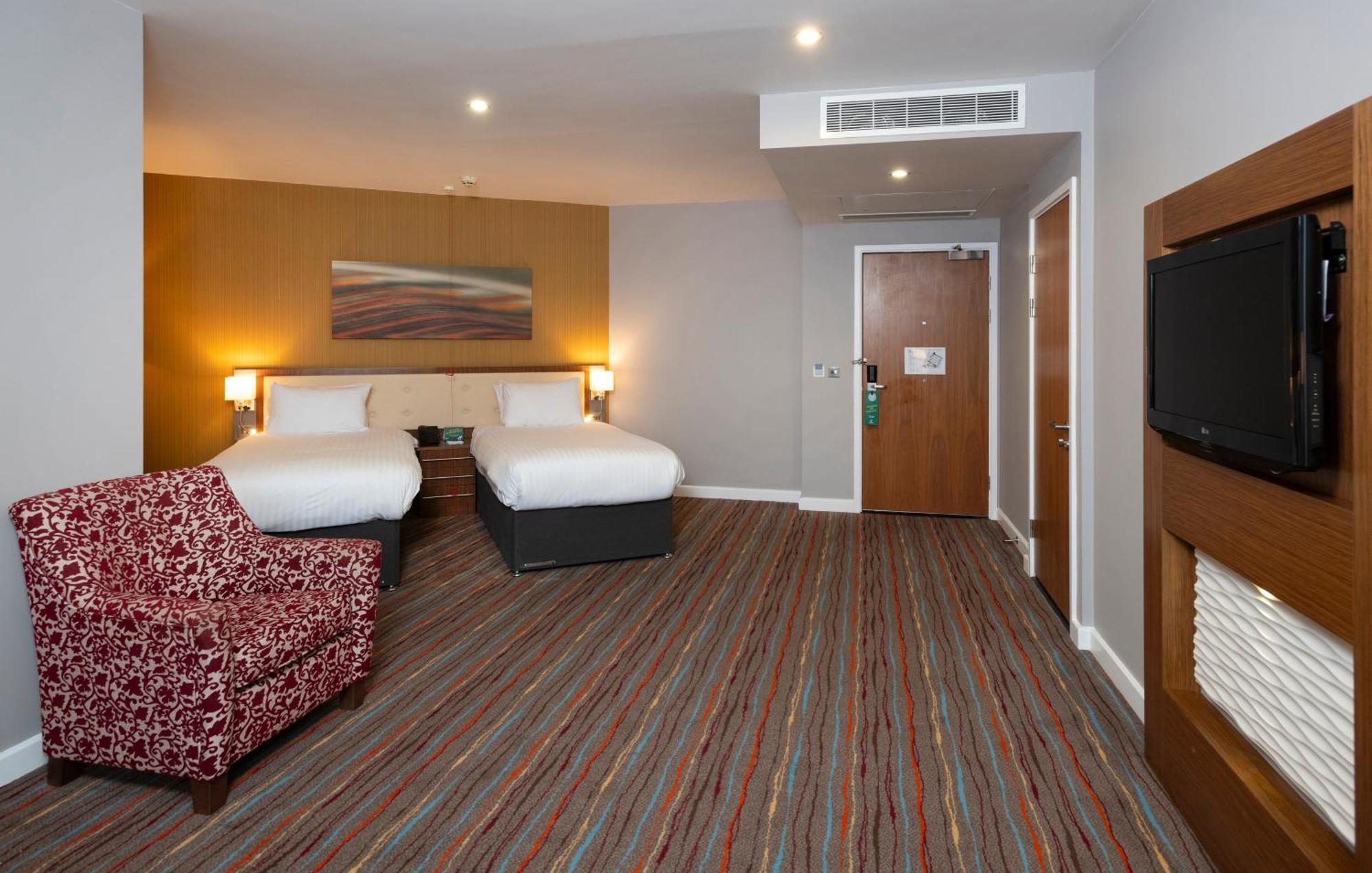 Holiday Inn Derby Riverlights By Ihg Phòng bức ảnh