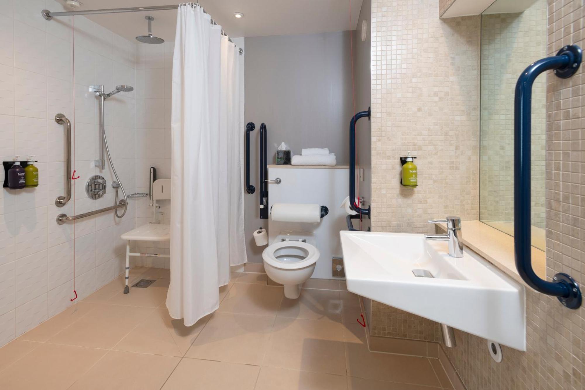 Holiday Inn Derby Riverlights By Ihg Phòng bức ảnh
