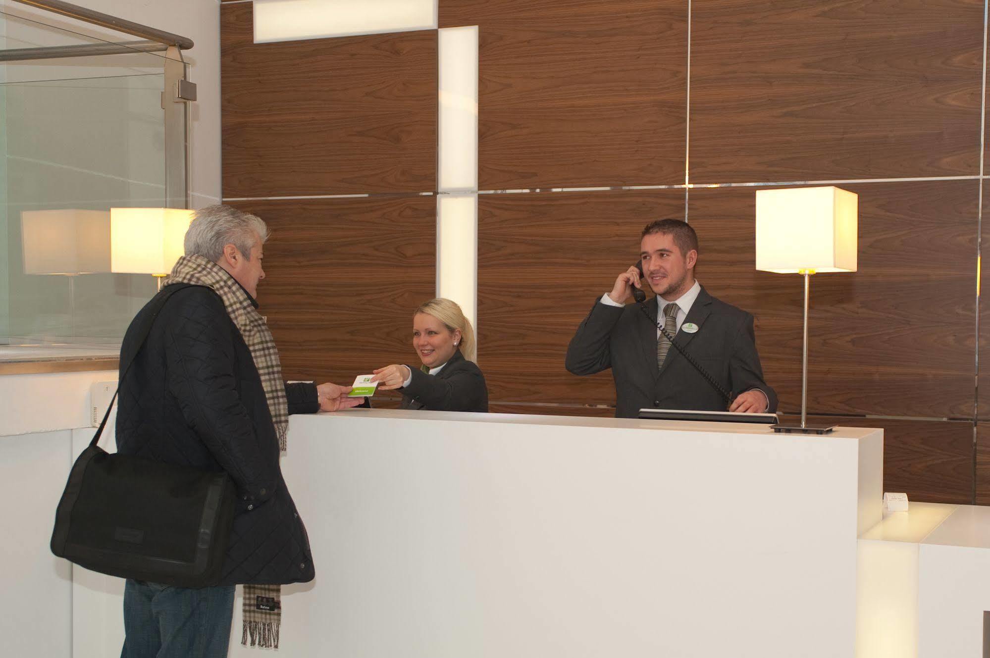 Holiday Inn Derby Riverlights By Ihg Ngoại thất bức ảnh